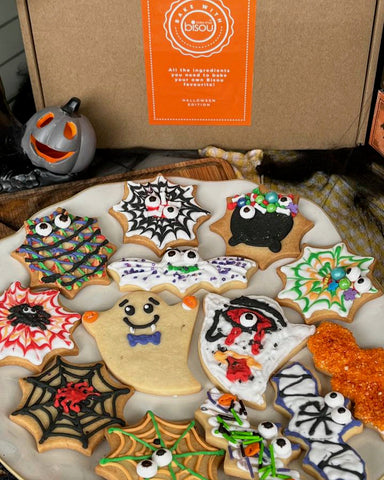 Halloween (Crawly) Baking Kit