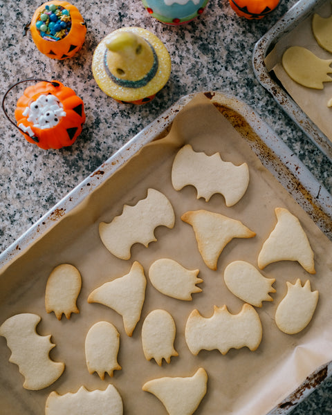 Halloween Baking Kit (Creepy)